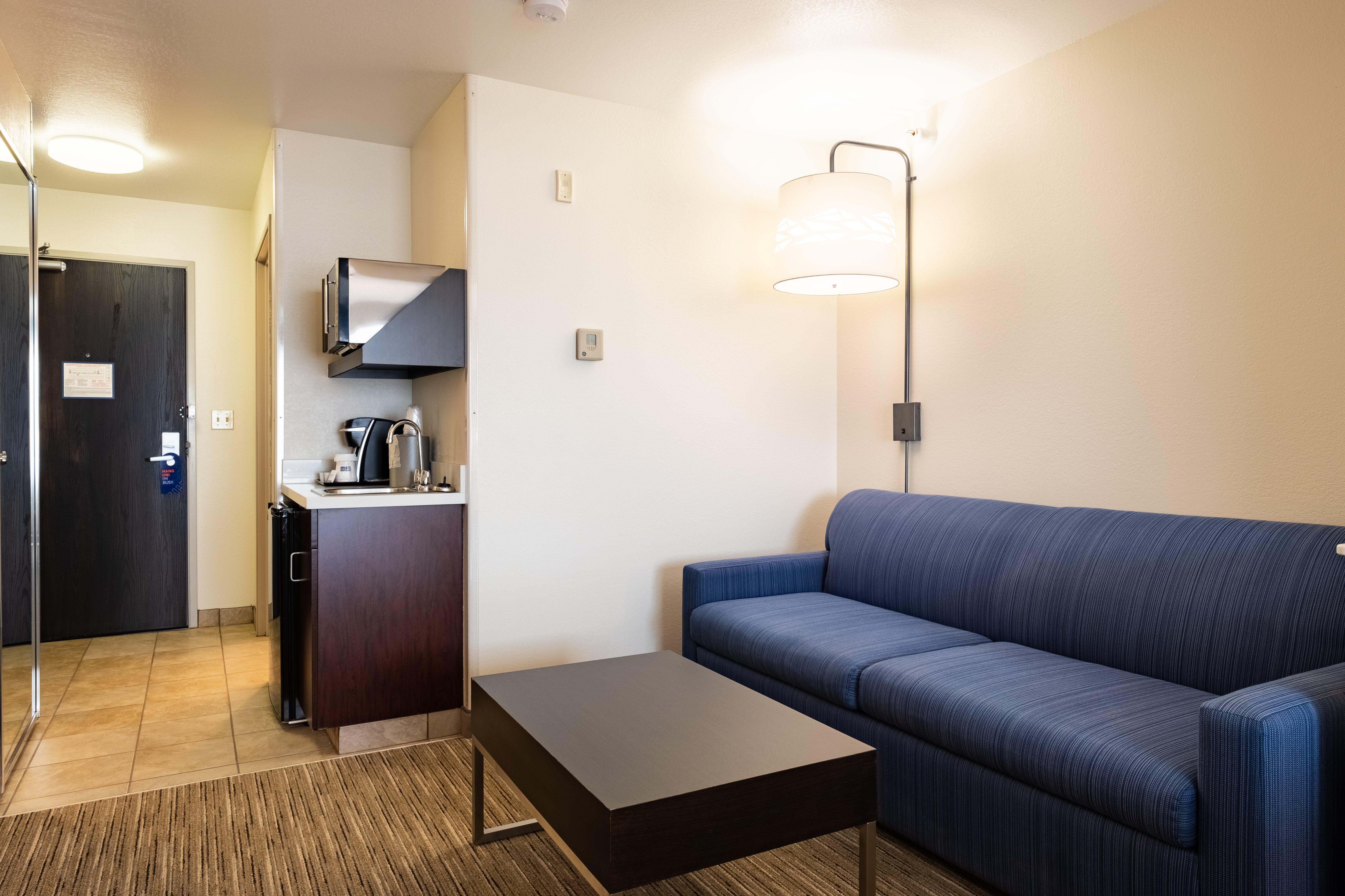 Holiday Inn Express Hotel & Suites Evanston By Ihg Bagian luar foto