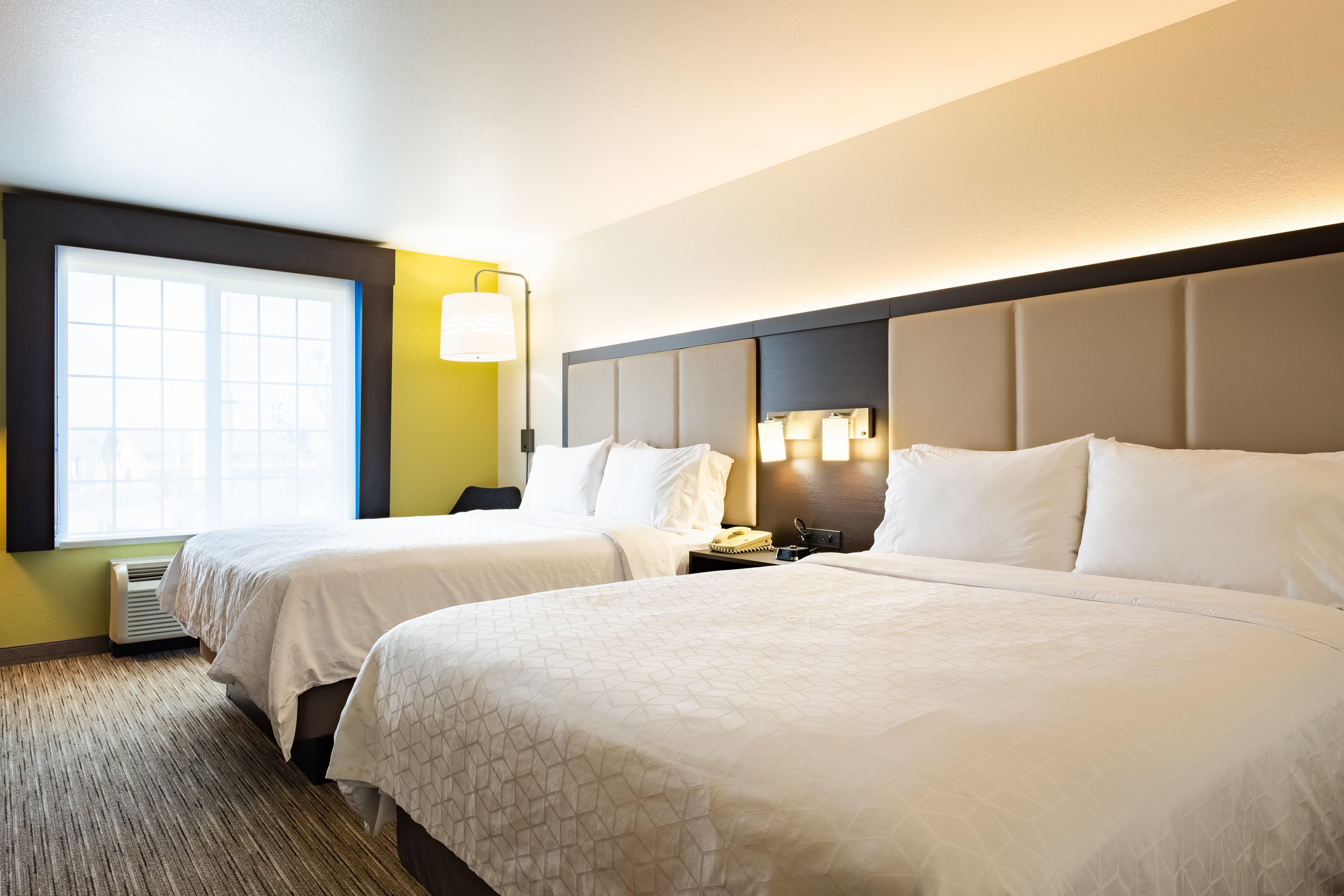 Holiday Inn Express Hotel & Suites Evanston By Ihg Bagian luar foto