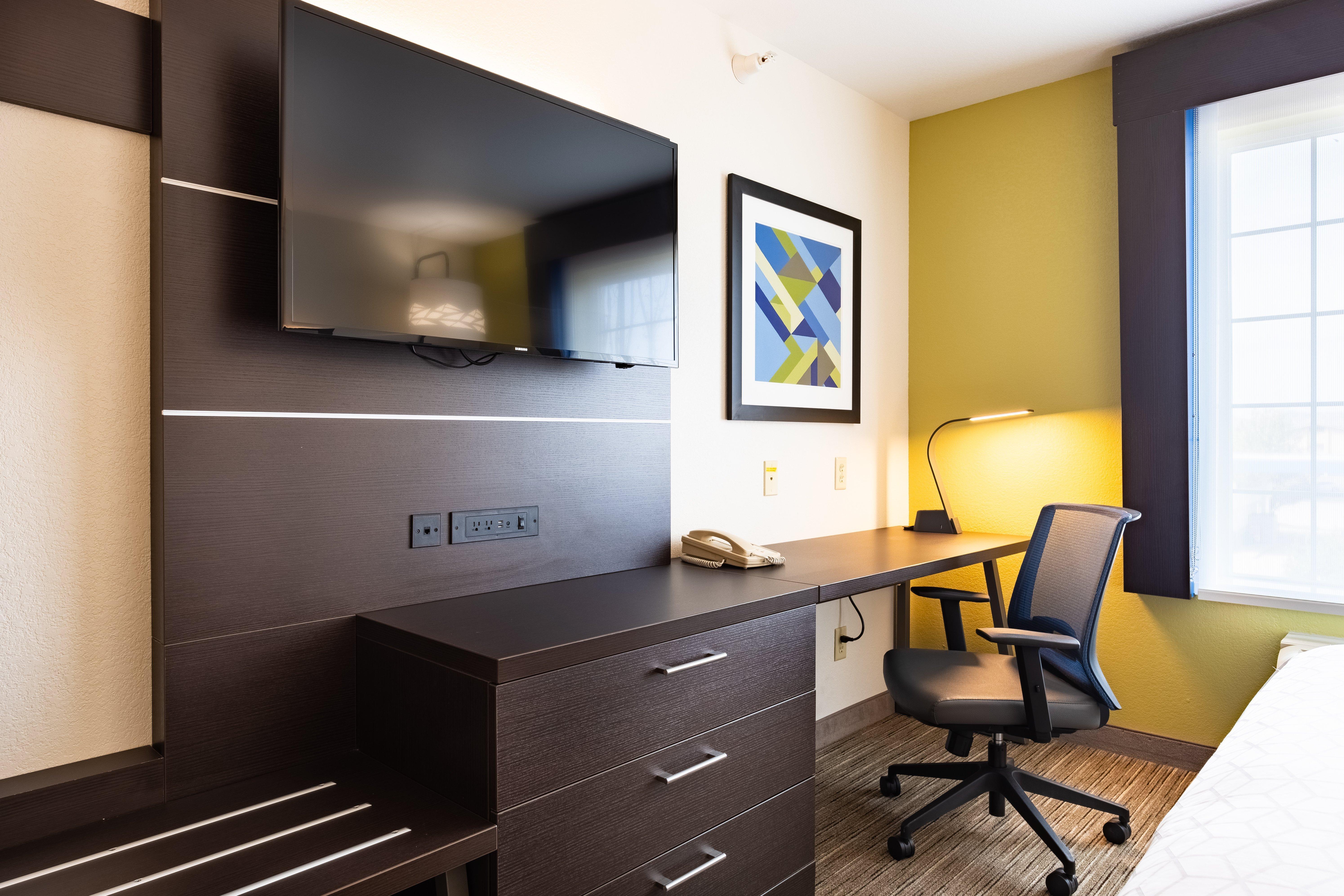 Holiday Inn Express Hotel & Suites Evanston By Ihg Bagian luar foto